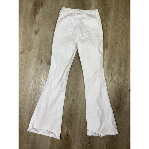 Almost Famous Women's High Rise Flare Ripped Jeans White Size 5 - Picture 3 of 10